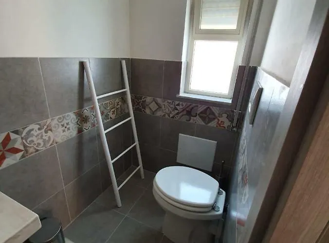 Citta Del Carrubo 住宿加早餐酒店 罗索利尼